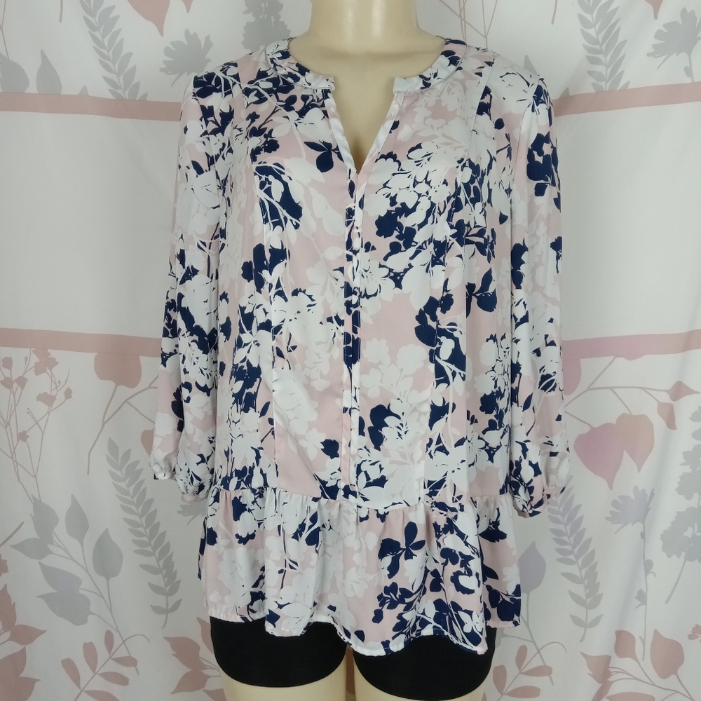 Liz Claiborne women Pink Medium floral pelpum 3/4 Sleeve‎ blouse